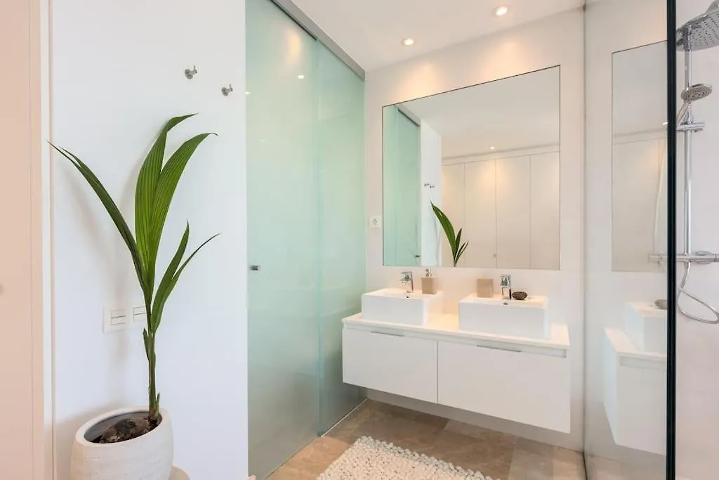 Gated Elegant Penthouse In Paraiso Pueblo Estepona